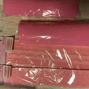 Pink Lace Mold Set